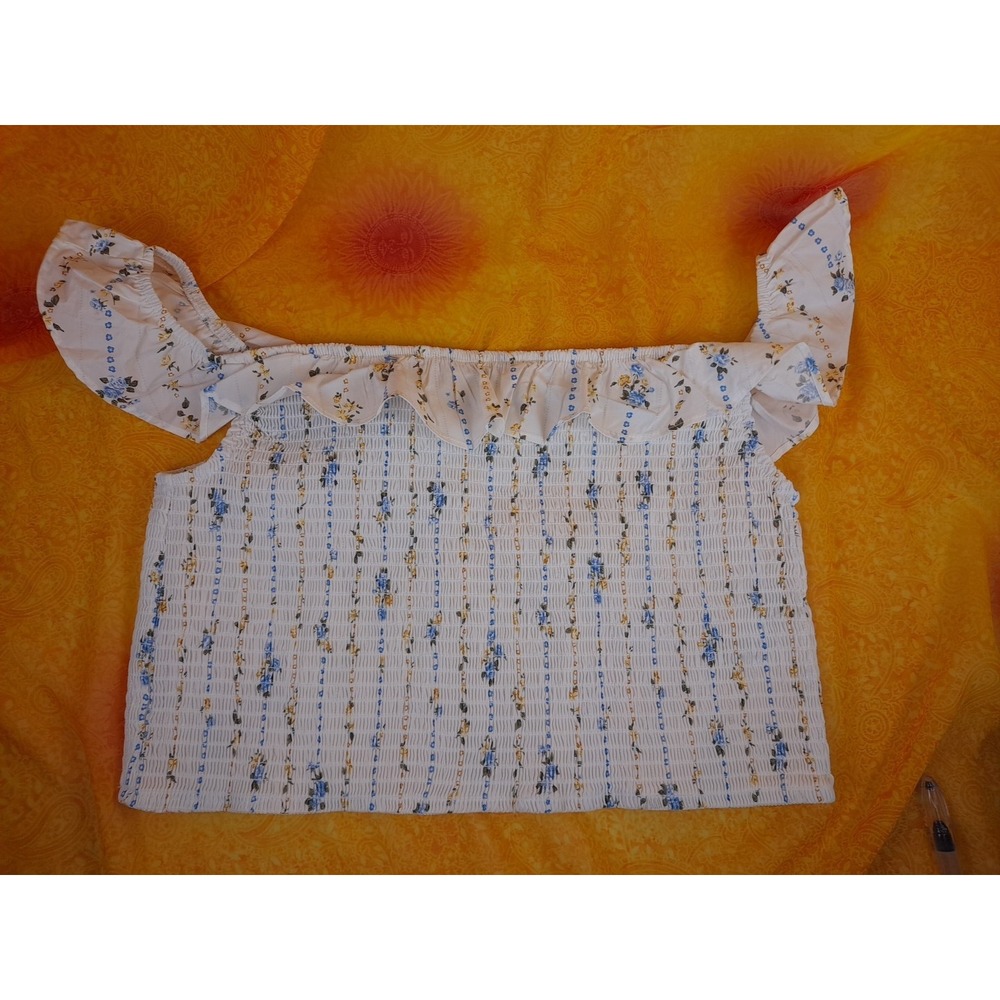 Wild Fable Off The Shoulder Cropped Blouse White And Blue Flowers Size XL